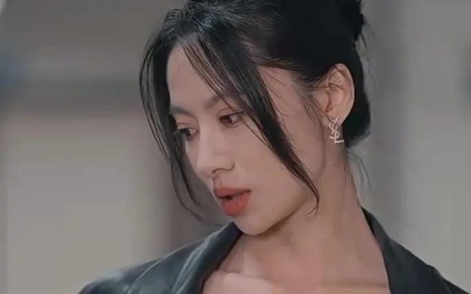 《捡了个老公是大佬》：平凡少女逆袭记，一场别开生面的都市奇遇